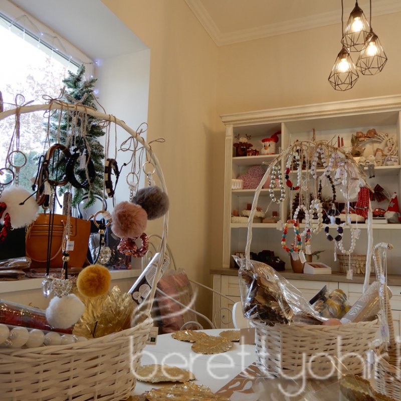 Megnyílt az Apáti Ízek Kereskedőház 41